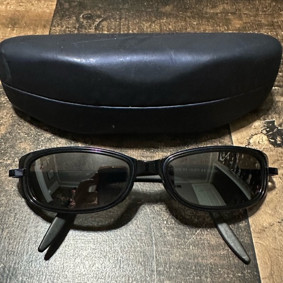 Maui Jim ‘Kapa’ Polarized Sunglasses - Picture 2 of 9